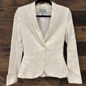 H&M Size 2 White Blazer